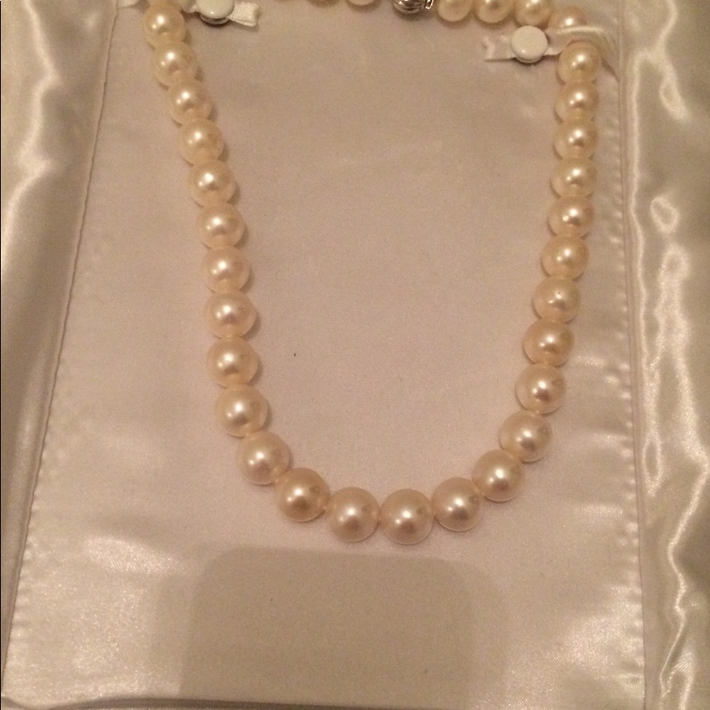 10-11 mm South Sea genuine pearls